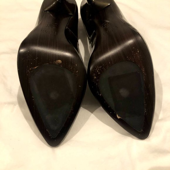 Stuart Weitzman Dagger Pumps in Iron Quasa - Picture 5 of 7